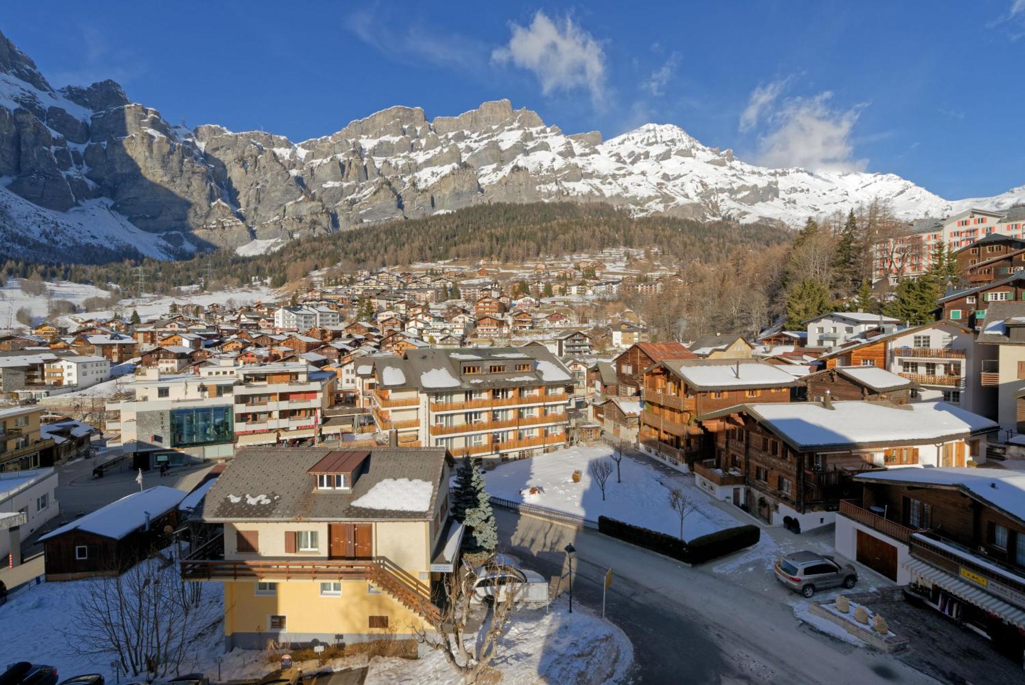 Hotel dala Leukerbad Esterno foto